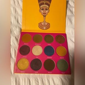 JUVIAS PLACE- DISCONTINUED PALLETE